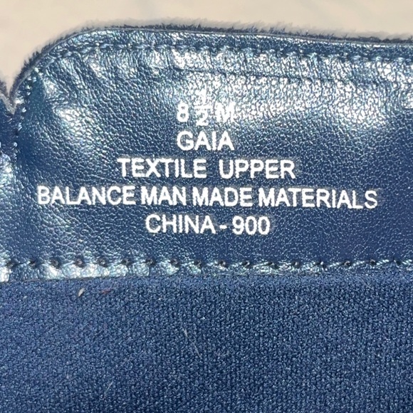 IMPO navy blue suede ankle booties - Picture 5 of 6